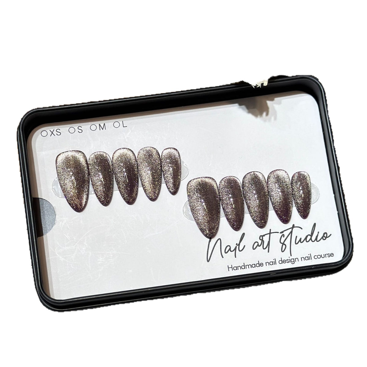 Glamouröser Stiletto Press-On Nagelset mit Glitzerfinish Brehn