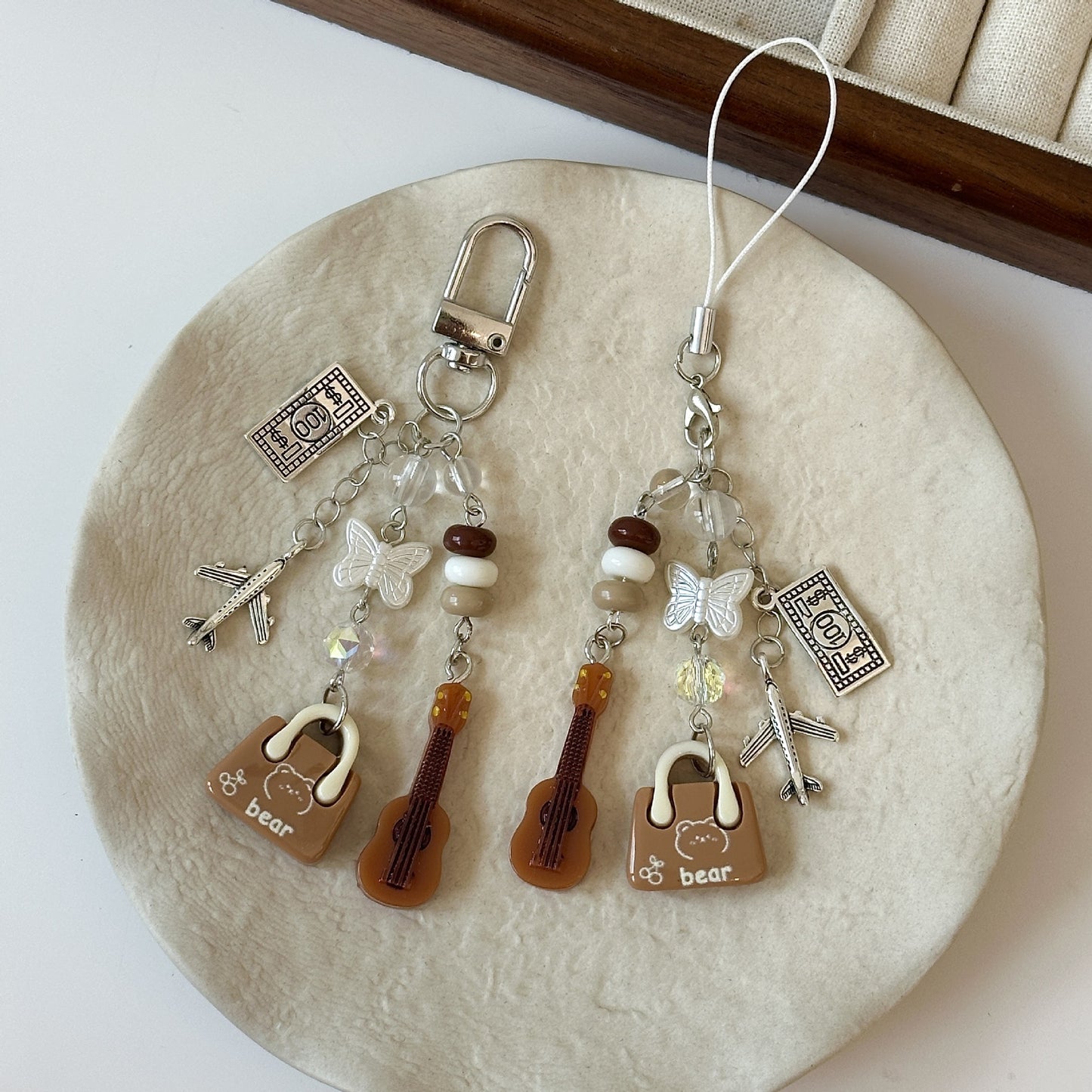 Verspielter Schlüsselanhänger mit Charmanten Motiven Brehn