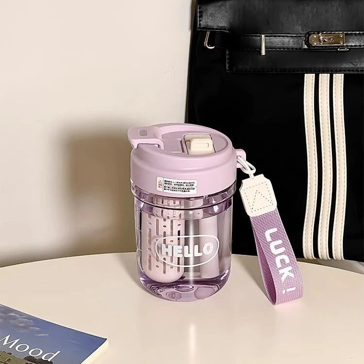 Damen stilvolle Trinkflasche mit integriertem Tragesystem Brehn
