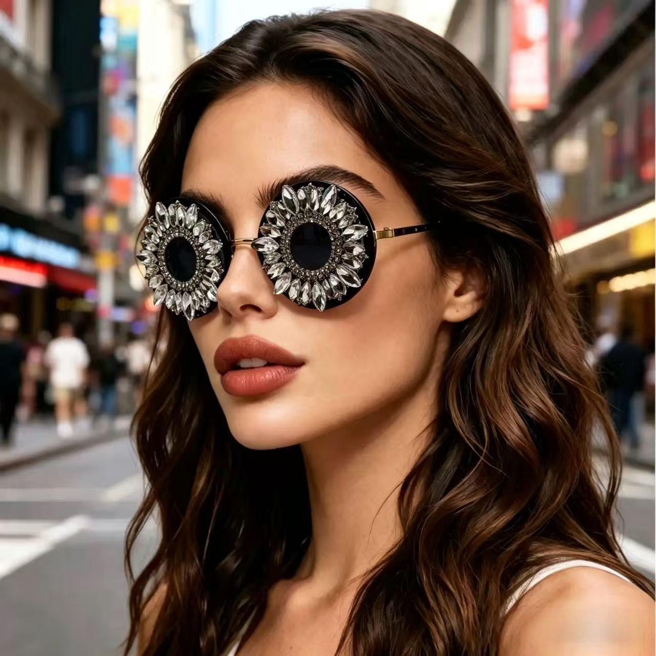 Damen Glamouröse Sonnenbrille mit floralem Kristallrahmen Brehn