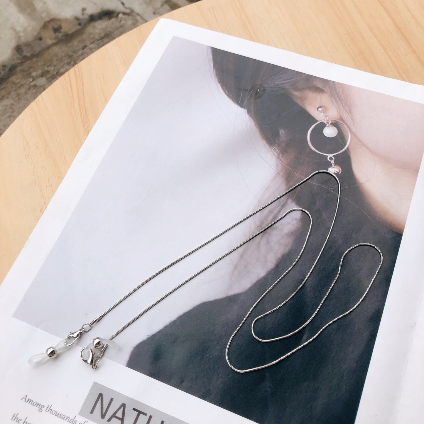 Elegante Hängende Ohrringe Halter Kette Brehn