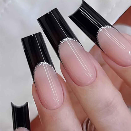 Elegante dekorative französische Spitzen-Nagelerweiterungen