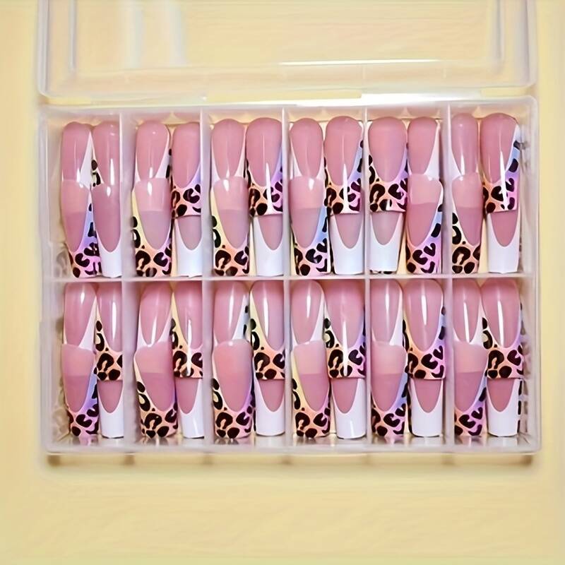 Stylisches Druck-Nagel-Set mit Leoparden-Design Brehn
