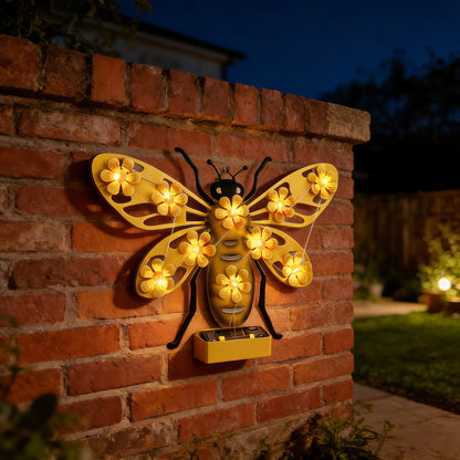 Dekorative Solar LED Bienen Wand Skulptur Mit Floralen Lichterketten Und Metall Halterung Brehn