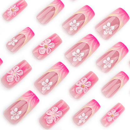 Kunstvolle Nagelverlängerungen mit floralen Designs Brehn