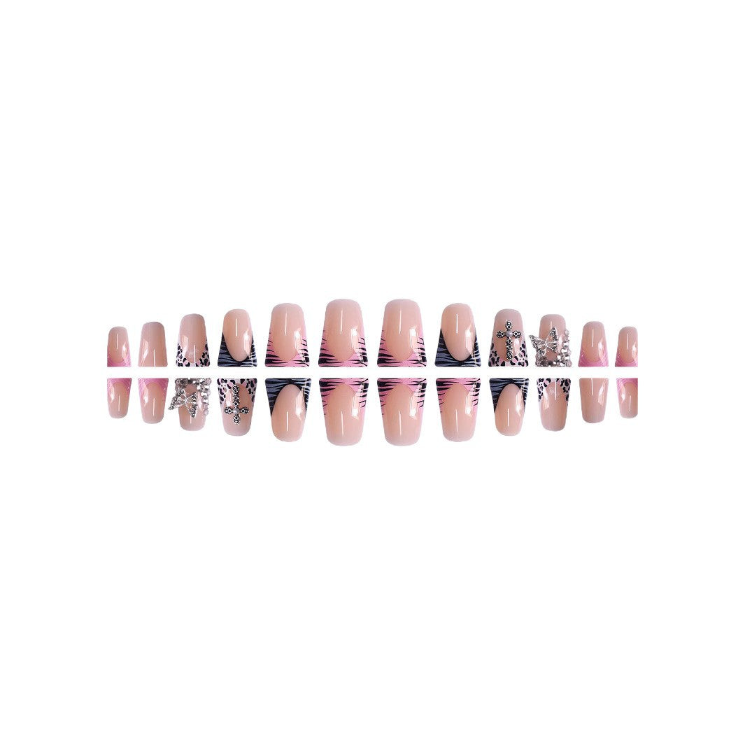 Glamouröser Designer Press-On Nail Set Brehn