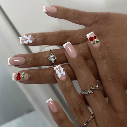 Kreative Französische Spitzen-Nagelkunst Brehn