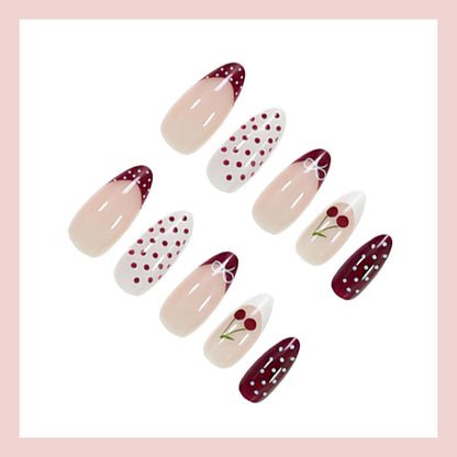 Kunstnagelset mit eleganten Kirsch- und Punkten-Mustern Brehn