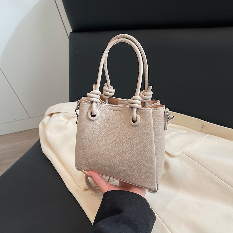 Knot-Detail Mini-Handtasche Brehn