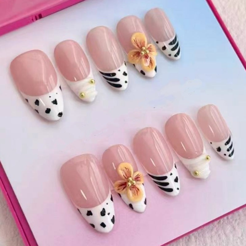 Künstlerisches Floral- und Stern-Applikationen Press-On Nagelset Brehn