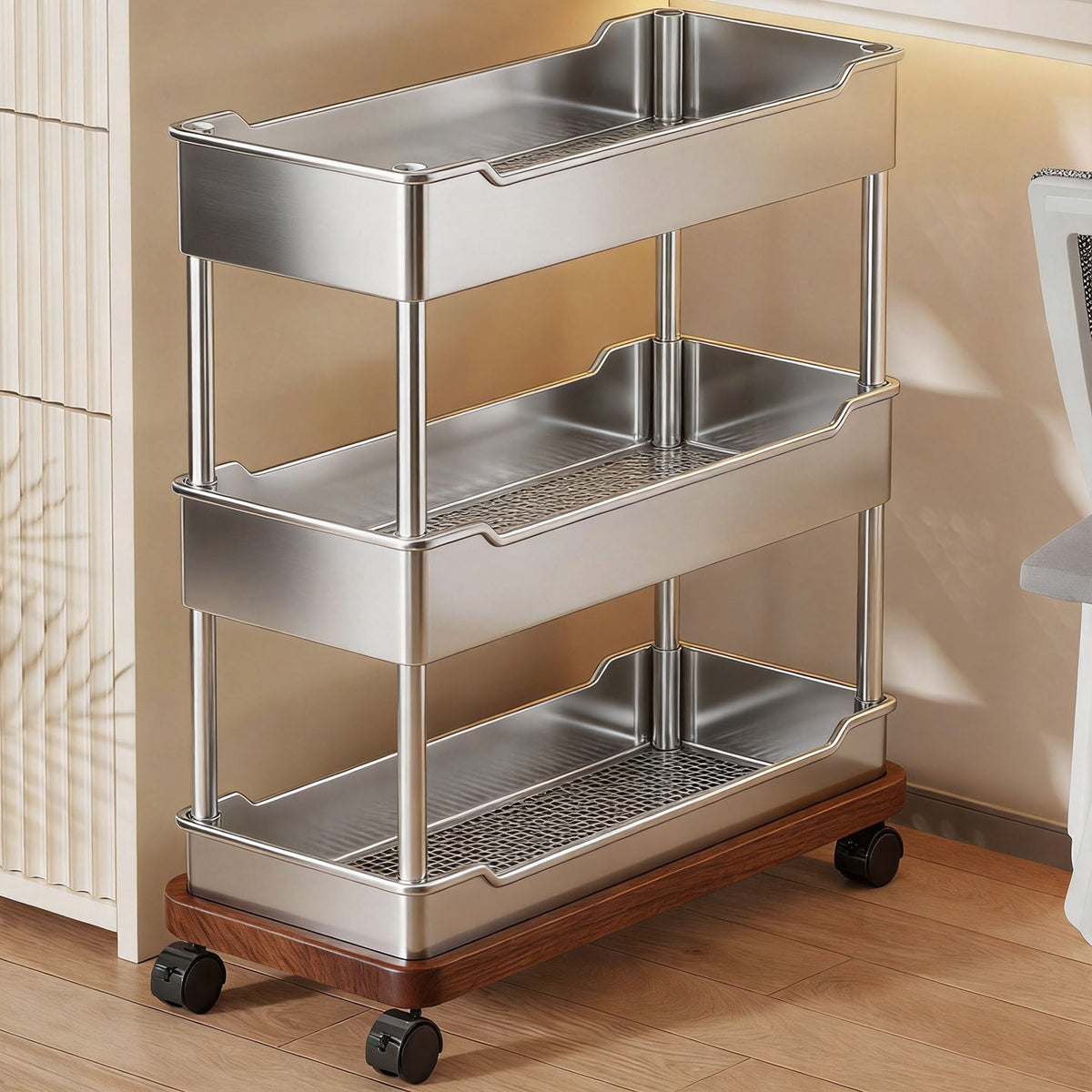 Slim Vertikaler Rollender Küchenlagerschrank mit tiefen Tablettregalen und verriegelbaren Rollen