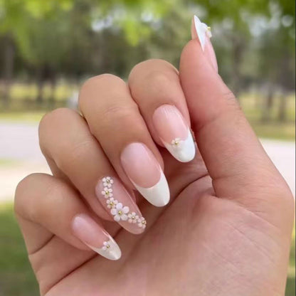 Dekoratives Floral Nagelkunst Set