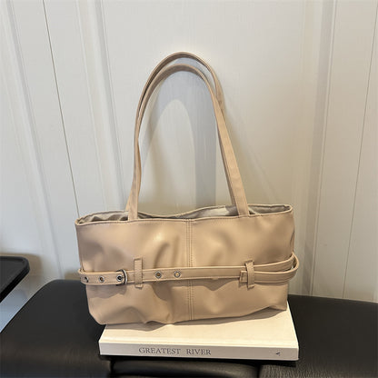Stylische Schlampertasche