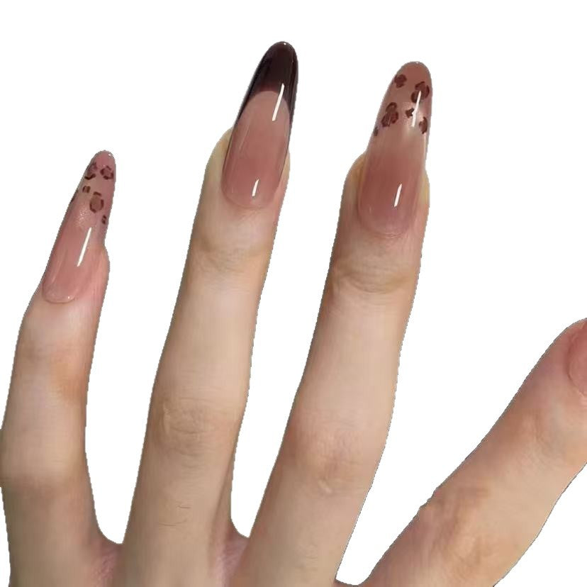 Künstlerische Ombre Nagelkunst Extensions