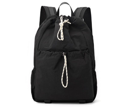 Kompakter Outdoor-Rucksack Brehn