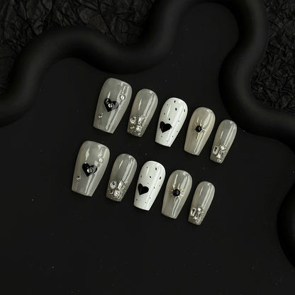 Schmetterlings-verzierte Press-On Nagelset