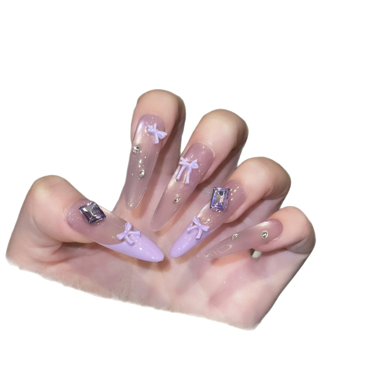 Elegantes handgefertigtes Press-On Nagelkunstset Brehn