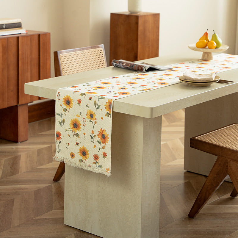 Gewebter Tischläufer mit floraler Wiesenblumen-Jacquard und Fransen Brehn