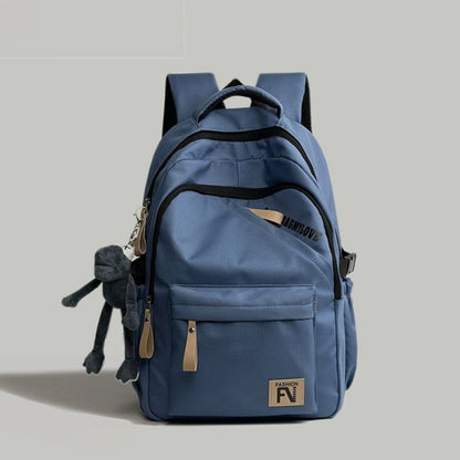 Vielseitiger urbaner Rucksack mit süßem Schlüsselanhänger Brehn