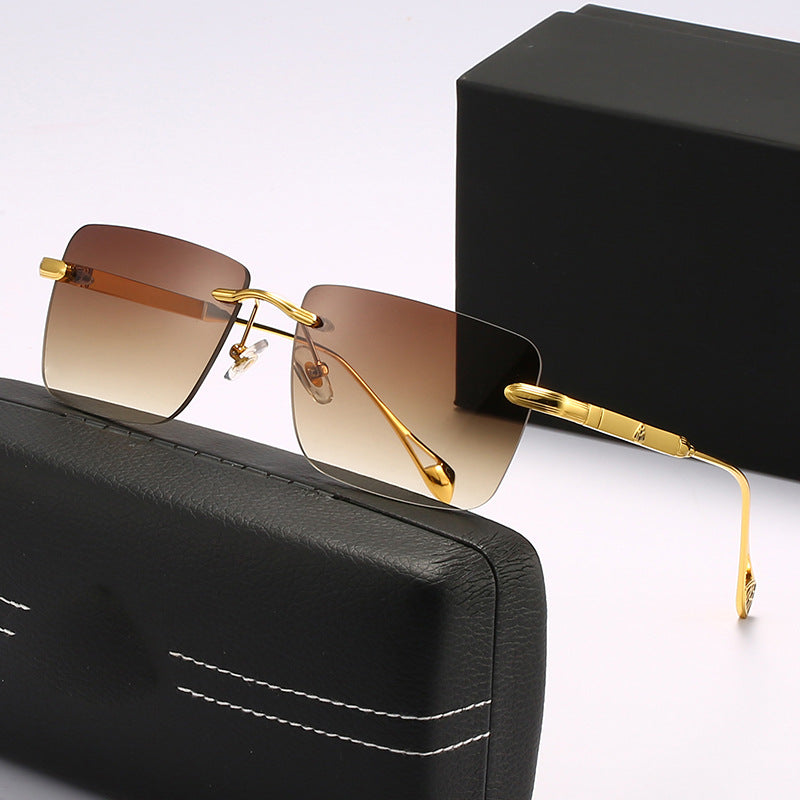 Damen modische quadratische Sonnenbrille mit luxuriösen Metall-Akzenten Brehn