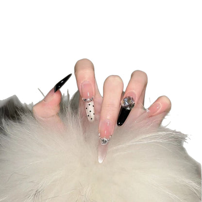 Stylische Nagelkunst