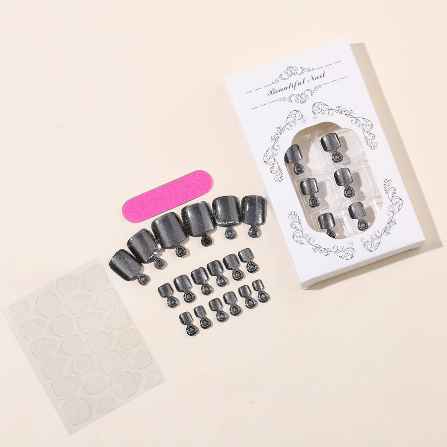 Kunstnagelset mit glänzender Oberfläche und Pflegezubehör Brehn