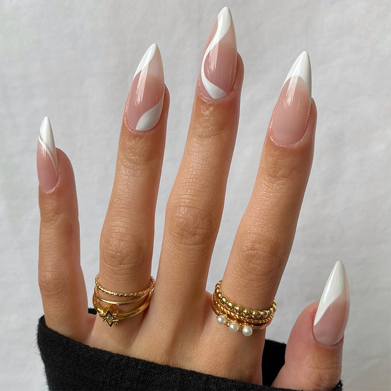 Exquisite Stiletto-Nägel Brehn