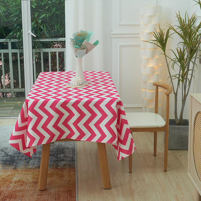 Moderne Chevron-Muster-Tischdecke