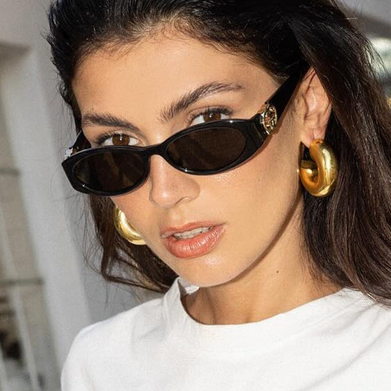 Damen modische Katzenaugen-Sonnenbrille mit schützendem UV-Filter und luxuriösen Akzenten Brehn