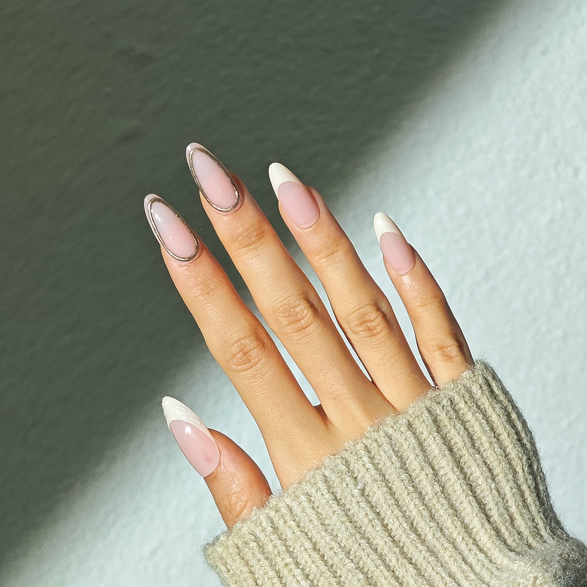 Elegante Stiletto Press-On Nail Set Brehn