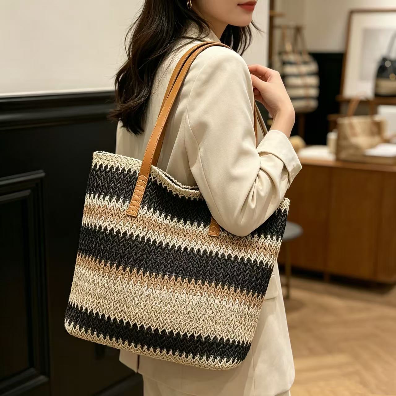 Einkaufs- und Strandtasche mit Elegantem Streifenmuster Brehn