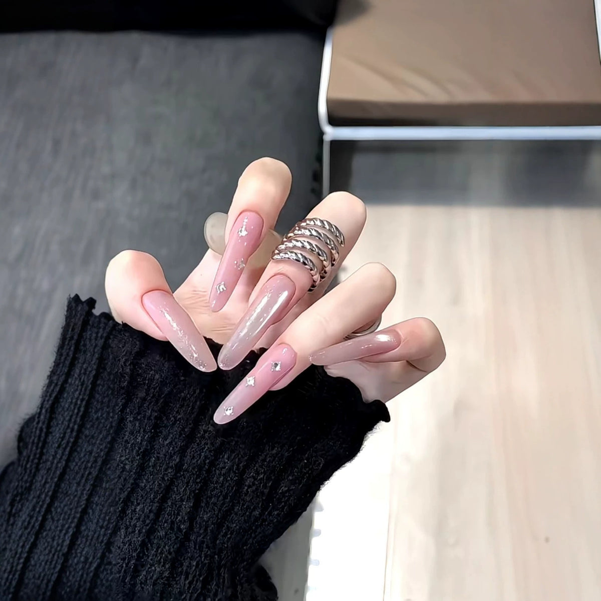 Acryl-Nagelkunst