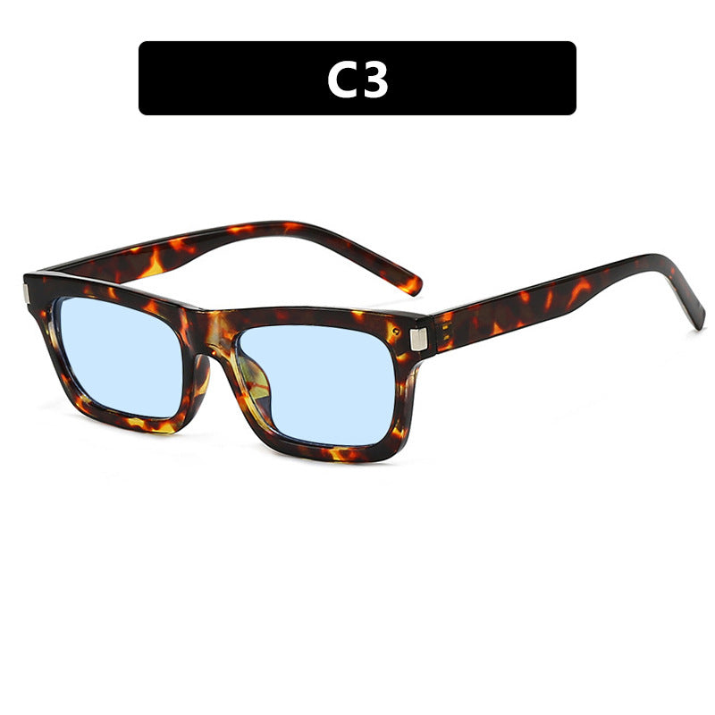 Damen quadratische Sonnenbrille mit transparenten Gläsern und stilvollem Design Brehn