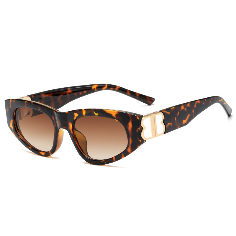 Damen Cat-Eye Sonnenbrille mit elegantem Kunststoffen und luxuriösen Metalldetails Brehn
