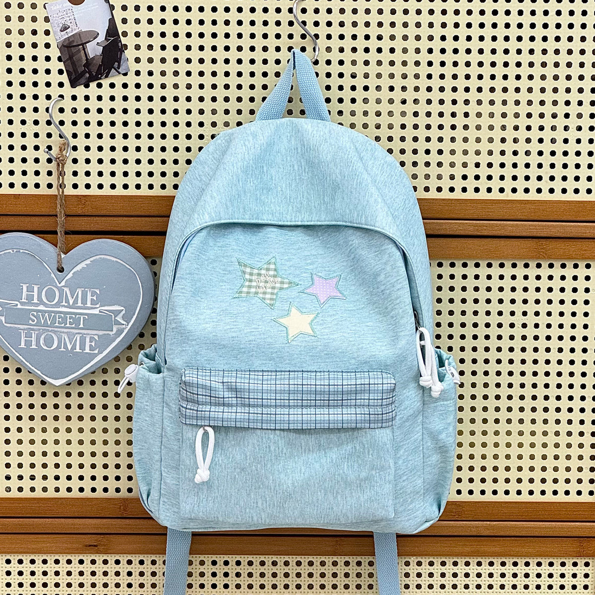 Stylischer, mit Sternen verzierter Rucksack Brehn