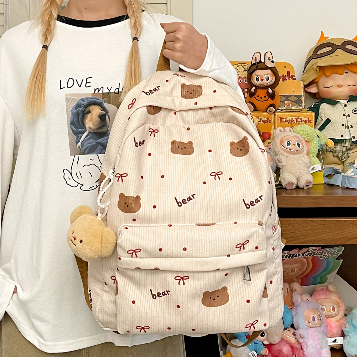 Rucksack mit Verspieltem Bärenmotiv und Praktischen Fächern Brehn