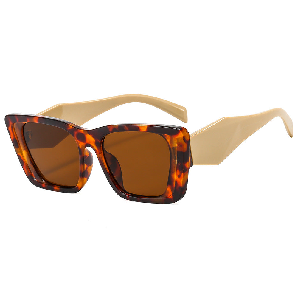 Damen oversized Designer-Sonnenbrille mit futuristischem Rahmen Brehn