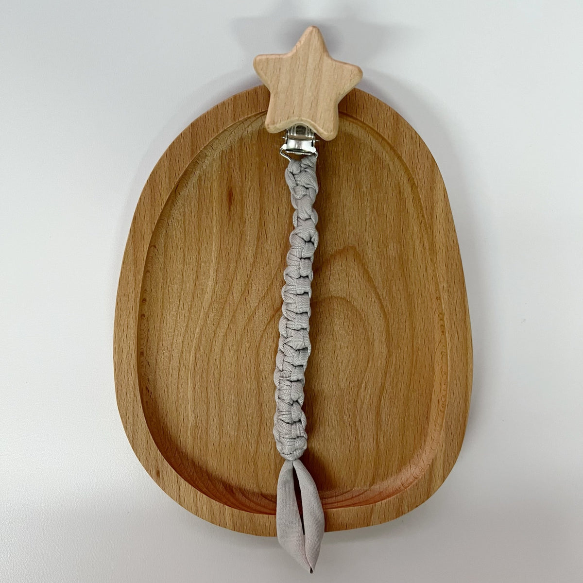 Geflochtener Baumwoll-Nuckelclip mit sicherer Holzstern-Klemme