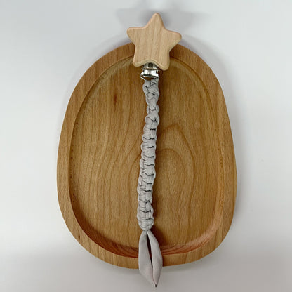 Geflochtener Baumwoll-Nuckelclip mit sicherer Holzstern-Klemme