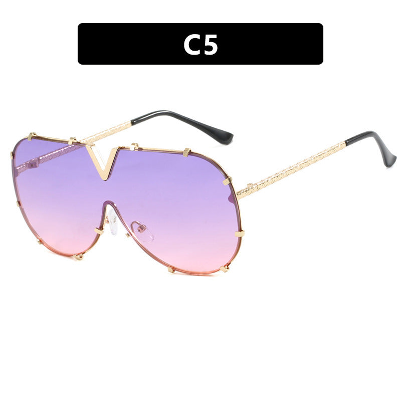 Damen oversized Schutzbrille im modernen Design Brehn