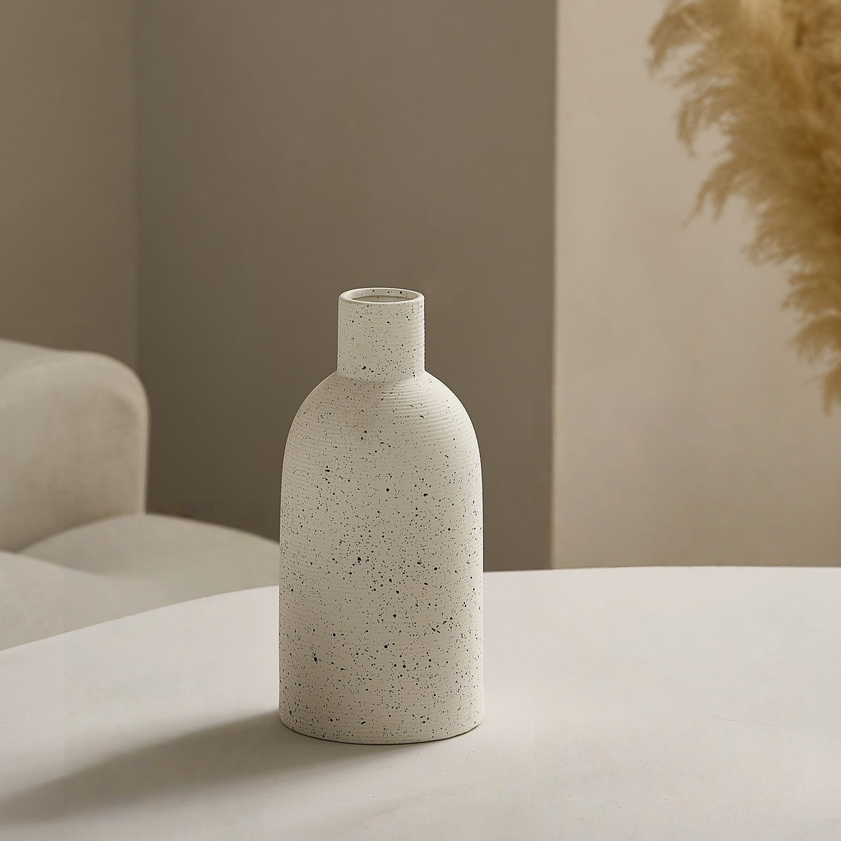 Elegante und Kunstvolle Keramikvase Brehn