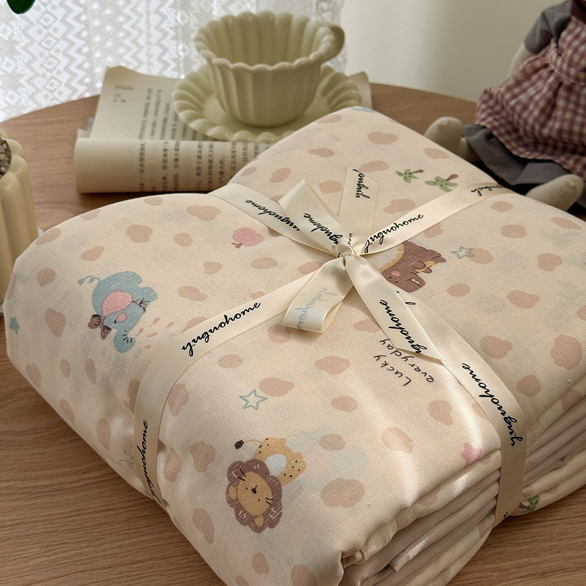 Blumenmuster Baumwolle-Leinen Bettbezug Geschenkset mit wendbarem Finish und tiefen Eckbändern