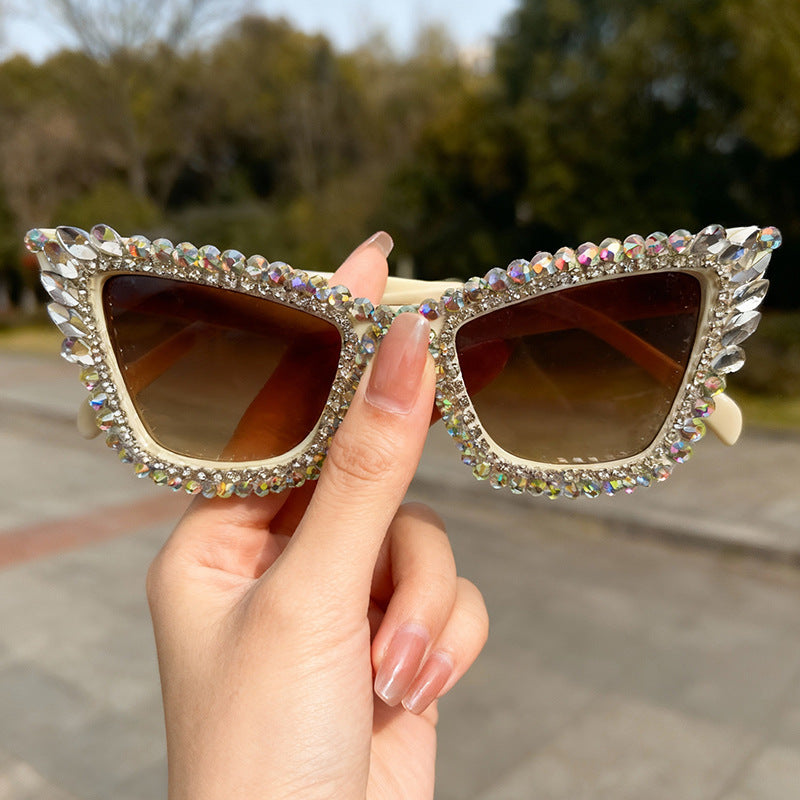 Rhinestone-betonte Katzenaugen-Sonnenbrille Brehn