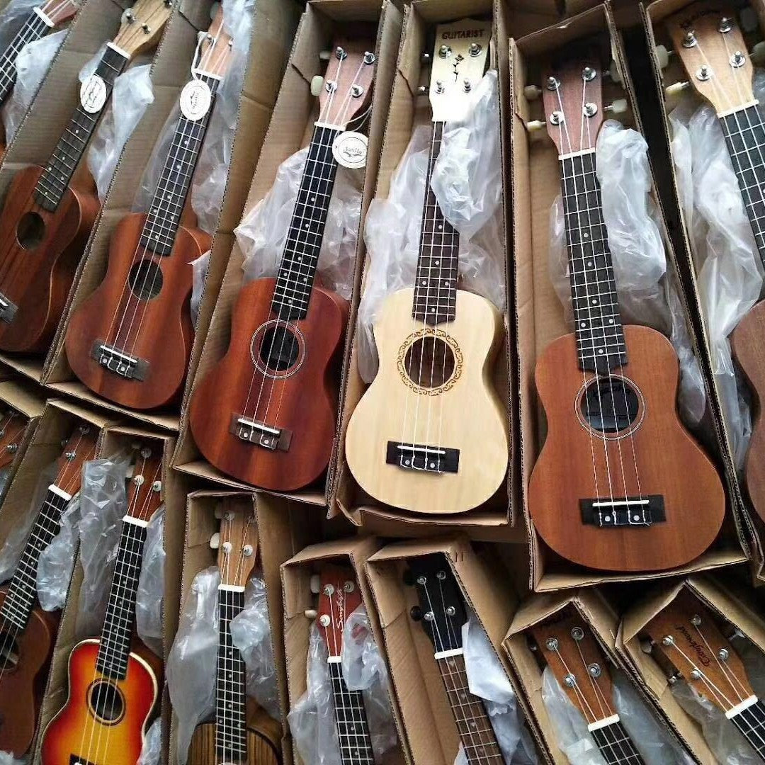 Premium Massivholz Ukulele Brehn