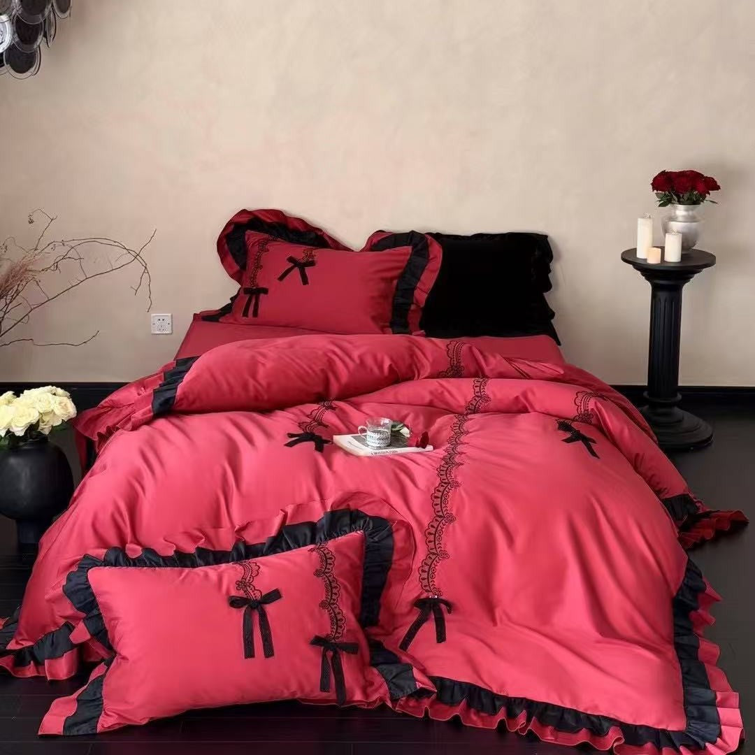 Luxuriöses Satin-Bettwäsche-Set mit Rüschen, Spitzenstickerei und Zierschleifen
