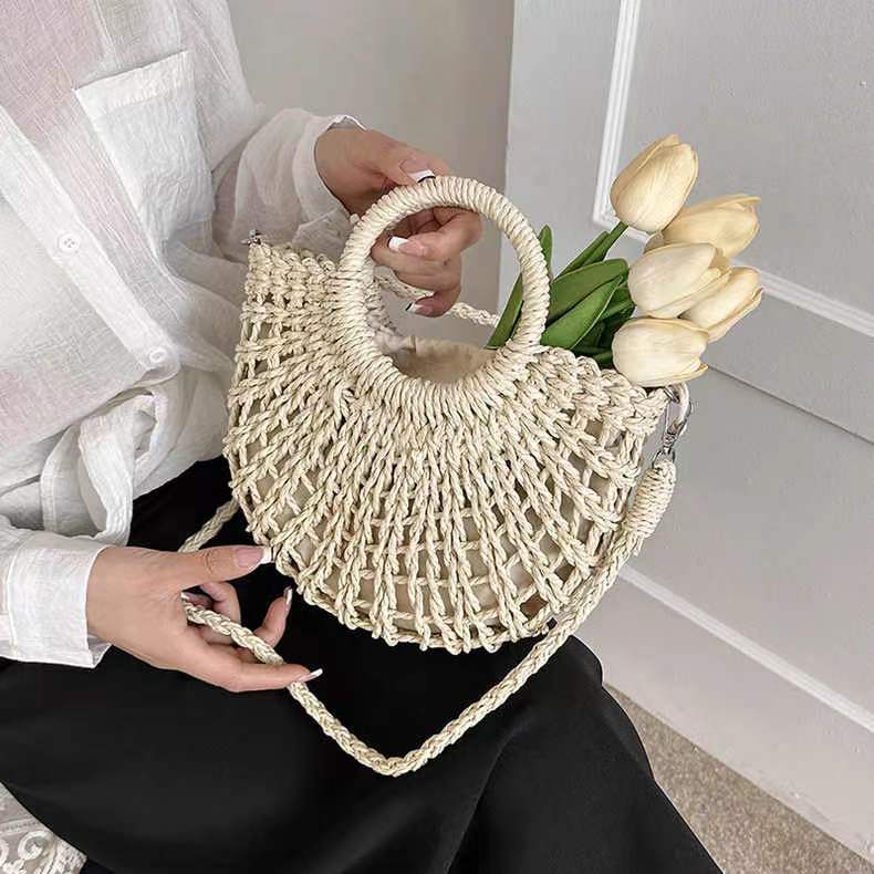 Handgefertigte Korbtasche mit Verspieltem Design Brehn