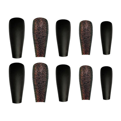 Elegante Matte Stiletto Nagelerweiterungen