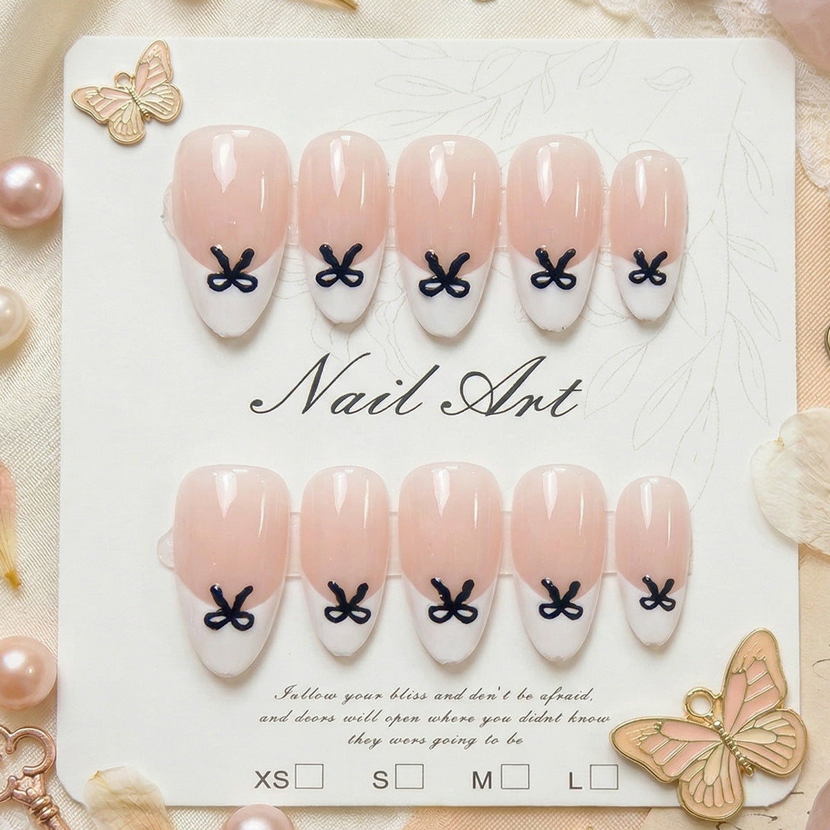 Dekorative Nagelkunst