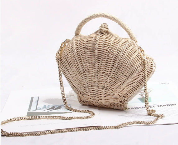 Damen Handtasche im Korbdesign mit eleganter Kettenumhängung Brehn