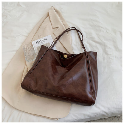 Elegante vegane Leder-Handtasche